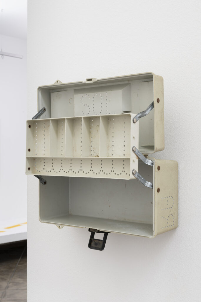 Sol y sombra, 2025 | BUSCANDO DONDE NO HAY NADA | ProjecteSD